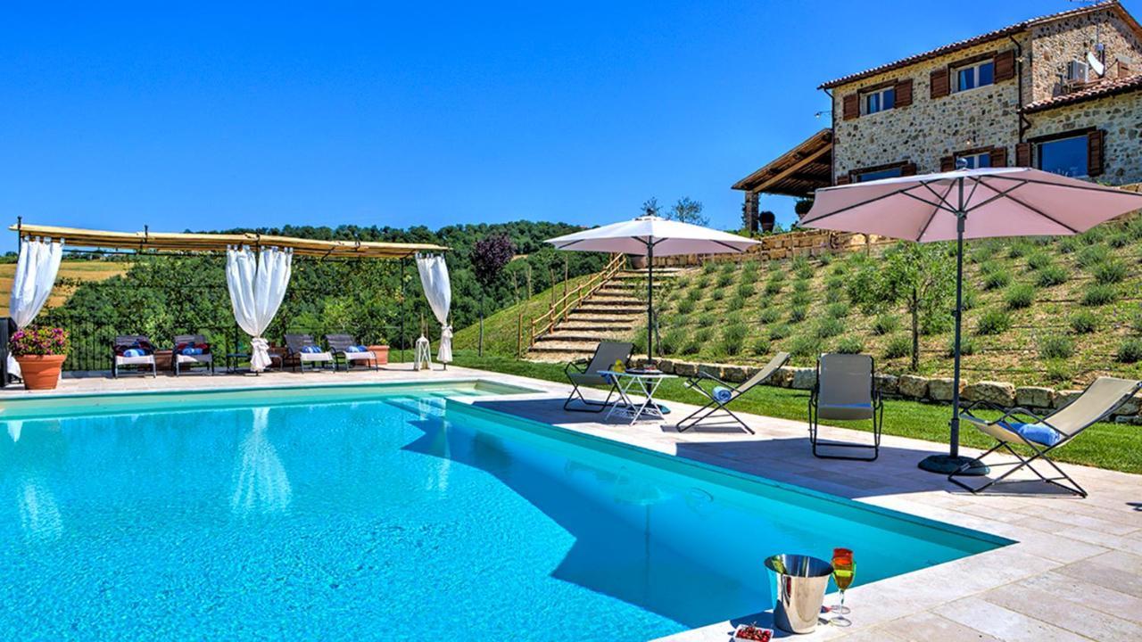 Casale Dei Gelsomini 8, Emma Villas Тоди Екстериор снимка